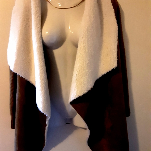 Lola B Waterfall Shearling Cardigan Size Small NWOT - Picture 12 of 14